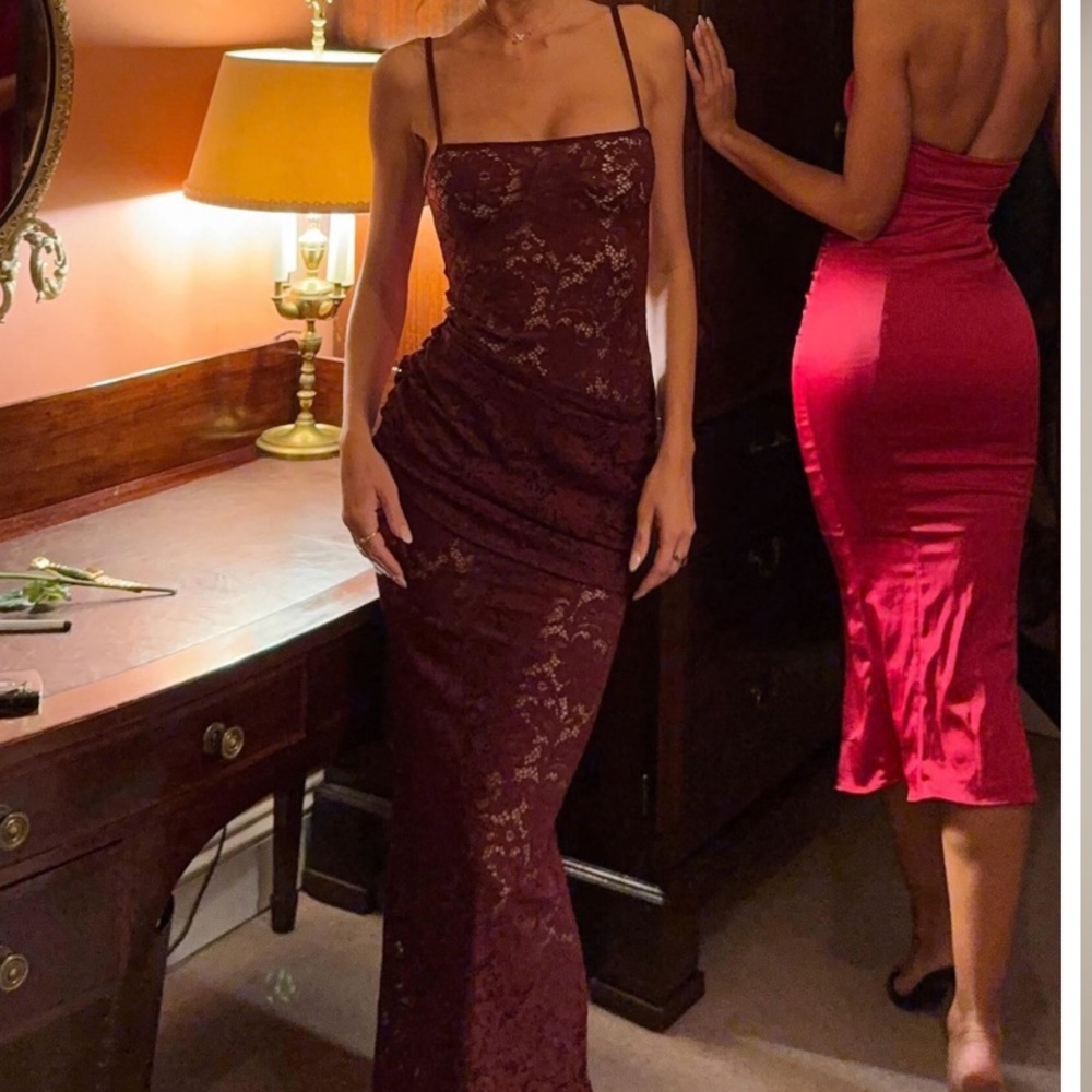 Oh Polly Wintra Lace Ruched Gown in Wine Red XS